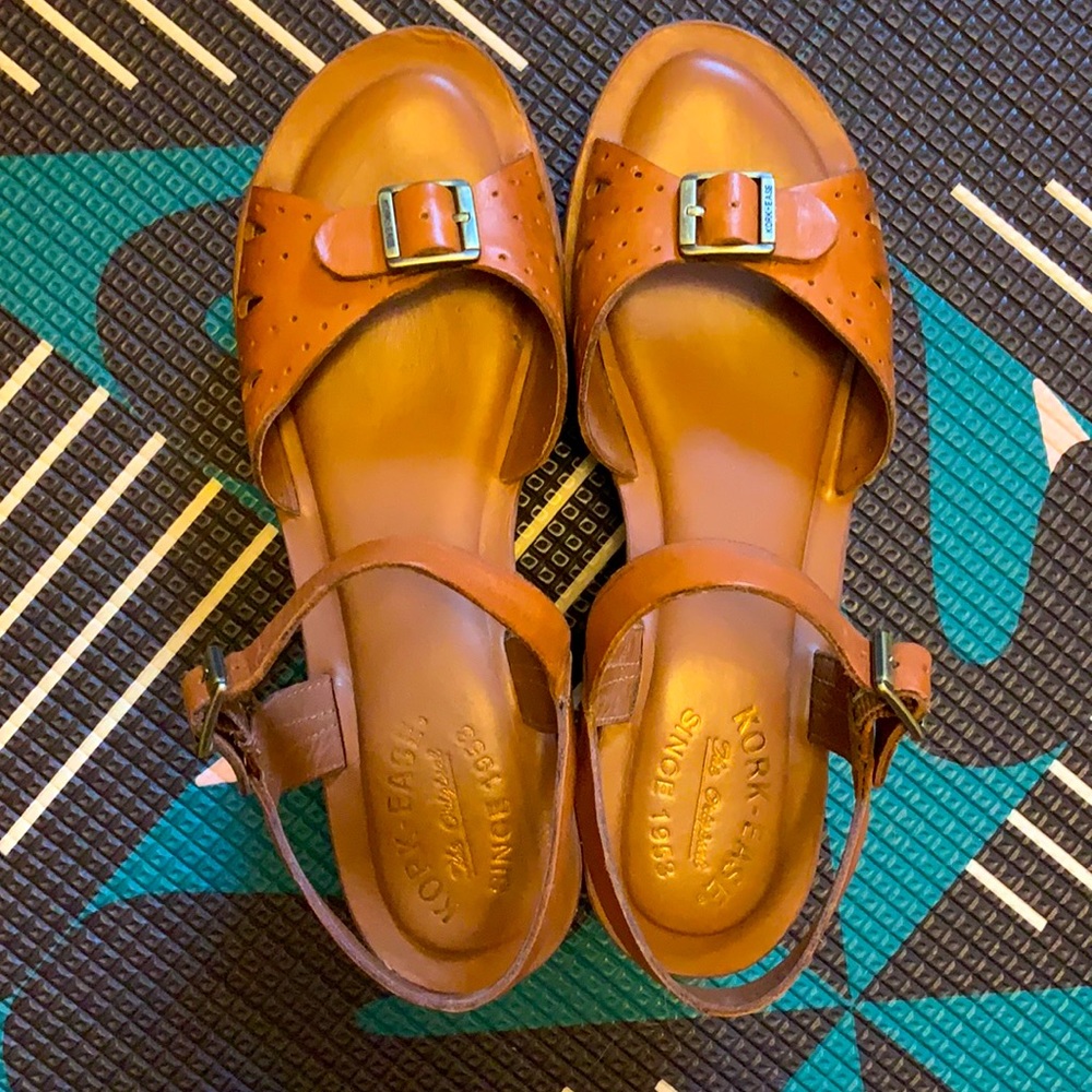 Kork-Ease Women’s Tan Leather Platform Sandals Size 8US - Picture 2 of 6